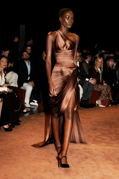 Look 20